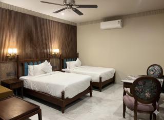 Roop Garh Palace, Jaipur - 8