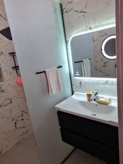 Modern luxury apartment -f4- central Sétif pour 6 personnes - 5