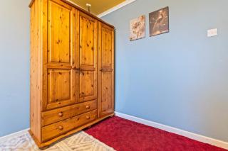 #99 Quirky and Stylish 3-Bed Tamworth Centre Home - 8