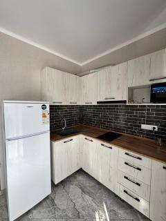 Laguna City Lakeview Apartment - 2