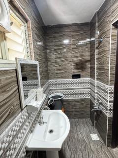 Stay like home service apartment Richmond Town - 4