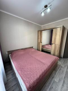 Laguna City Lakeview Apartment - 8