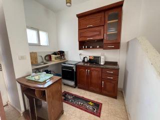 871 · 2BR Townhouse with backyard - 7