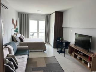 Studio 402 Salvador, Fantástico, com Vista Mar, no Bairro de Jardim Armação, a 300m do Novo Centro de Convenções de Salvador - CCS e do Parque dos Ventos - 2