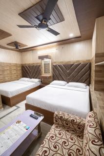 Hotel Aditya Sheraton - 8