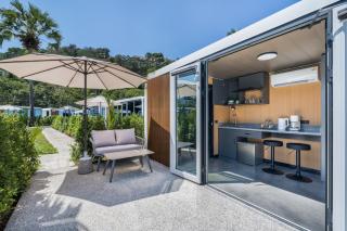 Nomad Cabin Bangtao — Pool, Terrace & Breakfast - 2