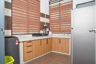 Berkat Juta Guesthouse As- Sakinah - 8