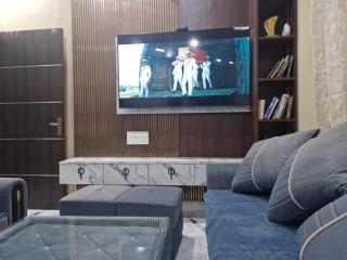 Enjoy your stay at peaceful 2 BHK near Jammu Airport - 8