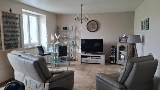 Maison dans un joli village typique du Cantal! - 7