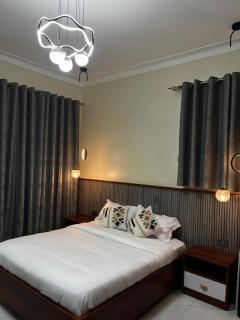 Sunset Statehouse View Residence A - 5