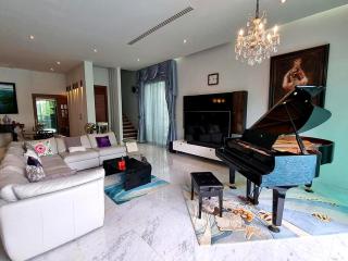 Luxury Villa with Panoramic Seaview, Private Pool - 7