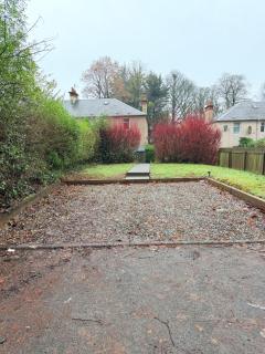 Bright and spacious 2 bedroom flat - 7