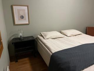 Tilava huoneisto järvi näkymällä - 6