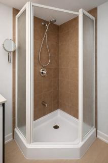 Fonctionnal Escape in Trendy Plateau Montreal - 5