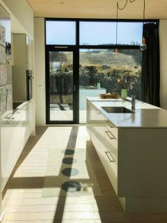 Modern Summer House Near Nature - 7