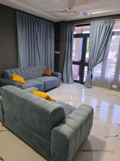 Kash Ville Apartments - 0