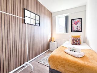 Contractor Stays by Furnished Accommodation Manchester - 3