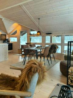 Cabin With Views In Langsua National Park - 3