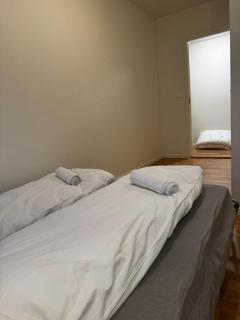 Elegant & Spacious Apartment - Prime Location - 9