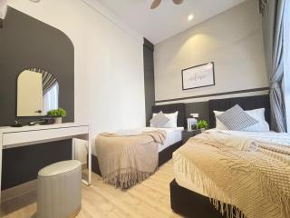 Piccadilly Greentown Premium Suites by IWH Suites - 4
