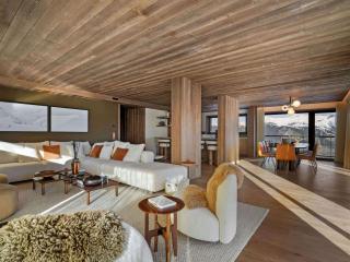 Luxueux appartement neuf avec 4 suites, spa et services à Courchevel 1850 - FR-1-830-5 - 0