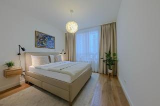 S310 with free parking - 3