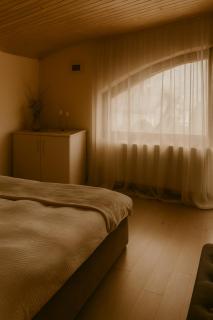 Casuta din Livada - 1