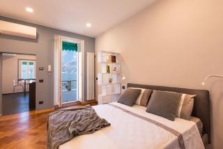 Terrazza Mazzini lakeside apartment Stylish - 4