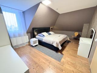 L apartamentai su nemokamu parkingu - 4