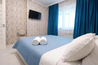 118 ТОП ЛОКАЦИЯ для НЕКУРЯЩИХ 2-х для компании из 1-5 человек с 2мя кроватями и 1местным диваном - 3