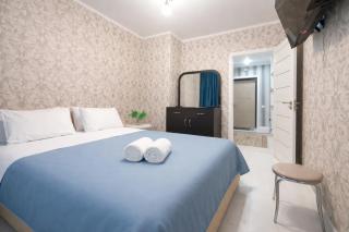 118 ТОП ЛОКАЦИЯ для НЕКУРЯЩИХ 2-х для компании из 1-5 человек с 2мя кроватями и 1местным диваном - 5