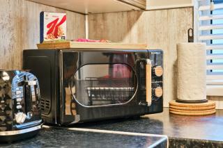 Stylish Apt Steps to Beach - Princess Yellow 2 - 7