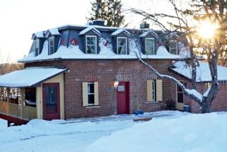 Cornu Farmhouse Waterfront - 0