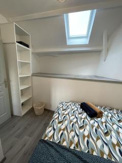 Charming 2 bedroom apartment for 5 max - 2