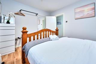Spacious Beachside Family Apt - Dunluce Park 2 - 2
