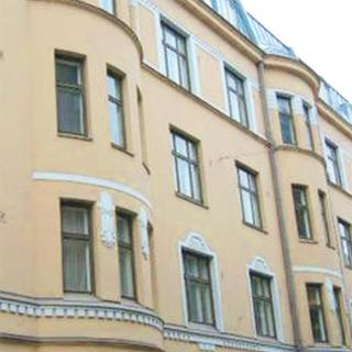 Recycled Design & LoftBed Family Home in Punavuori - 5