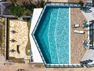 Beira-mar c/ Vista Mar e Piscina Privativa | TKTU - 3