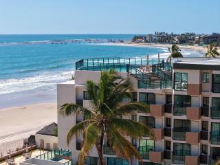 Beira-mar c/ Vista Mar e Piscina Privativa | TKTU - 2