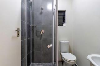 The Waterfallcity Charm next to Mall of Africa - Midrand - 9