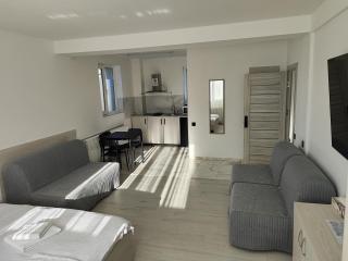 Max Night Dreams - Bucareste - 0