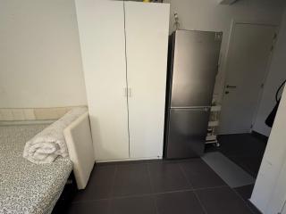 Single room with Private Bathroom - 1