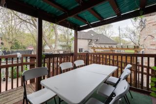 Spacious Bright Home In Woodbridge - 4