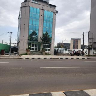 AU Front Executive Penthouse & Suites - 8