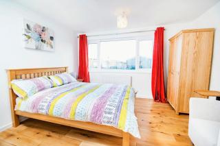 City centre free parking 2 bed house modern - 7