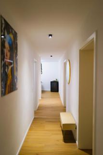 Modern City Apartment Parking WiFi 6 Pax - 2