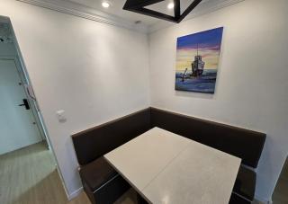 Apartamento inteiro com escritório no centro - 1