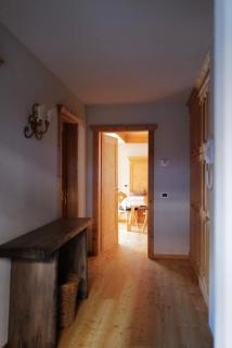 Luxury Chalet at the Foot of the Dolomites by the Castle - 3