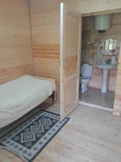 Riverside Cottage - 9