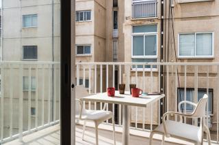 Beach Front 2BDR with Sea View Balcony - 1