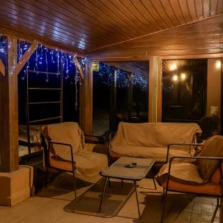 Casuta din Livada - 8